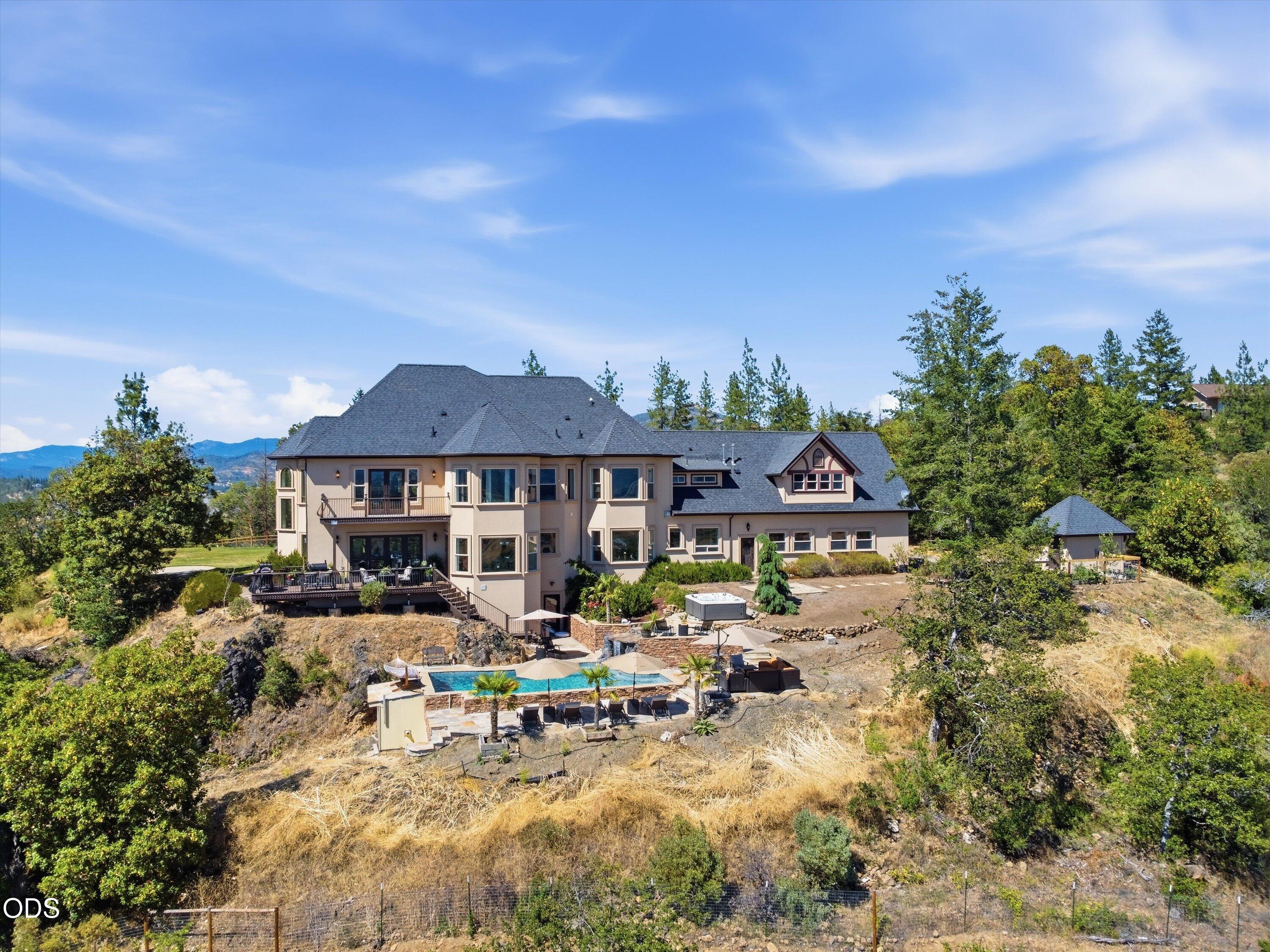15202 Richards Way Eagle Point, OR 97524 - Photo 127 of 129