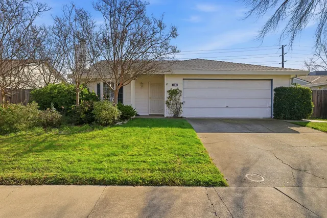 $450,000 | 4824 Kingbird Way, Sacramento, CA 95842