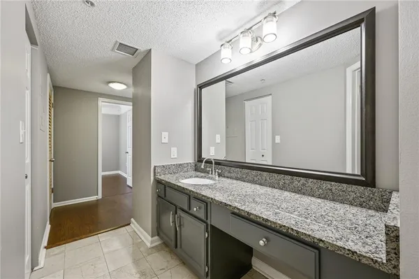 $1,900 | 199 14th Street Northeast, Unit 1604, Atlanta, GA 30309