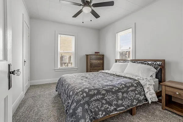 $250,000 | 1179 South Elm Avenue, Kankakee, IL 60901