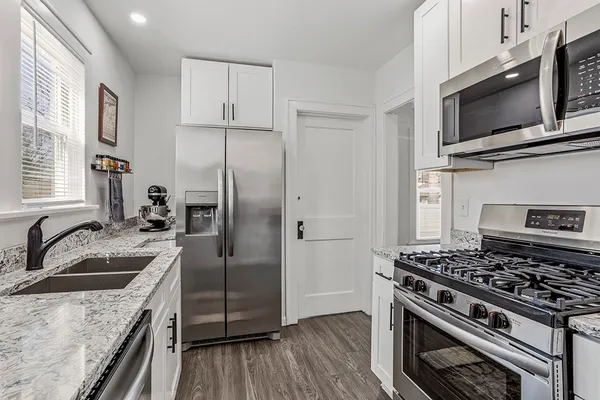 $250,000 | 1179 South Elm Avenue, Kankakee, IL 60901