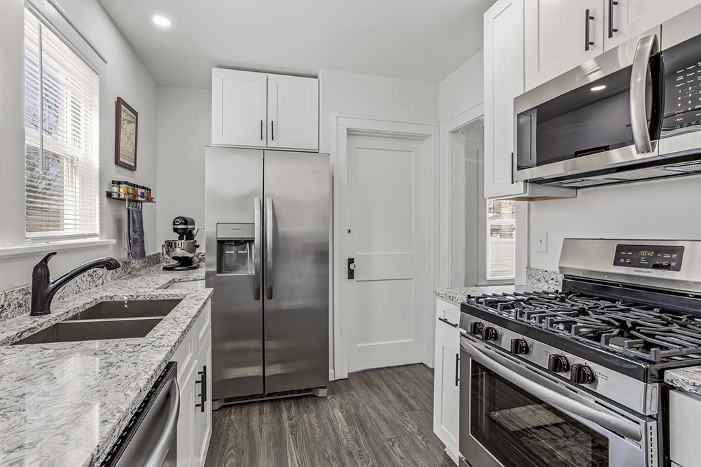 1179 South Elm Avenue Kankakee, IL 60901 - Photo 5 of 20