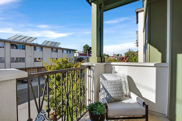 $1,375,000 | 100 Tilton Avenue, San Mateo, CA 94401