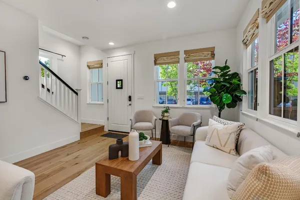 $1,375,000 | 100 Tilton Avenue, San Mateo, CA 94401