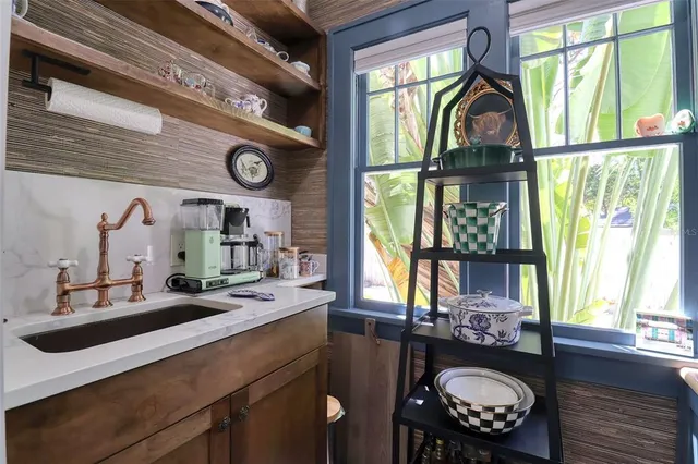 $1,790,000 | 225 President Street, Dunedin, FL 34698