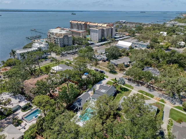 $1,790,000 | 225 President Street, Dunedin, FL 34698