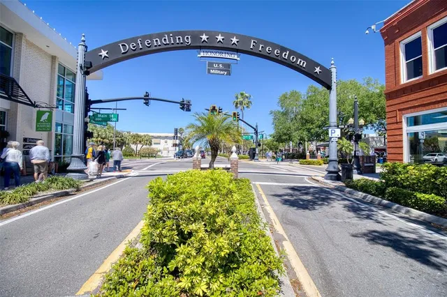 $1,790,000 | 225 President Street, Dunedin, FL 34698