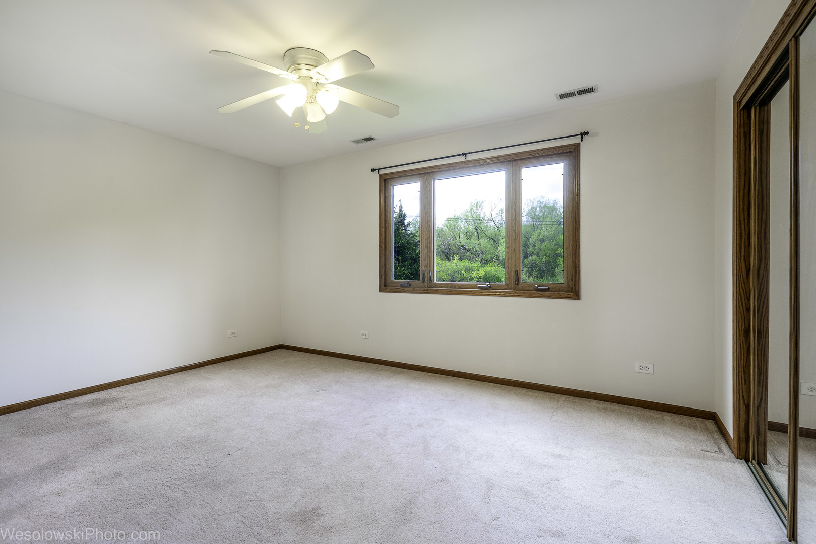 511 West Palatine Road Palatine, IL 60067 - Photo 22 of 30 Gallery Image 22