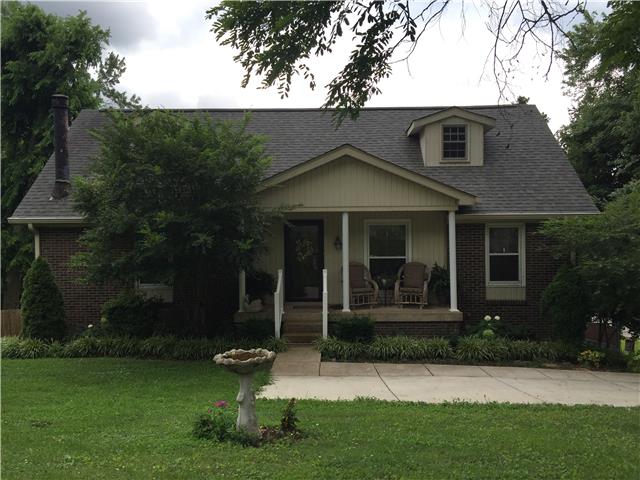 7345 Cavalier Road Nashville, TN 37221 - Photo 1 of 20 Charming front of house, well manicured yard