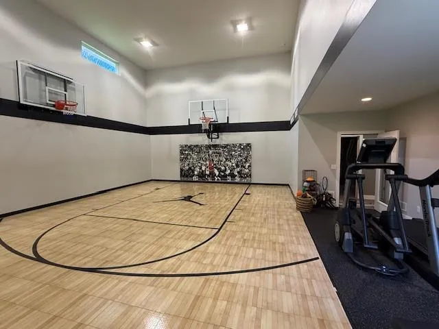 $1,900,000 | 5955 84th Lane North, Loretto, MN 55357