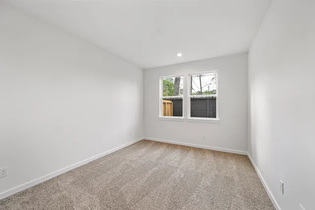 $380,000 | 1117 Highland Square Lane, Houston, TX 77091