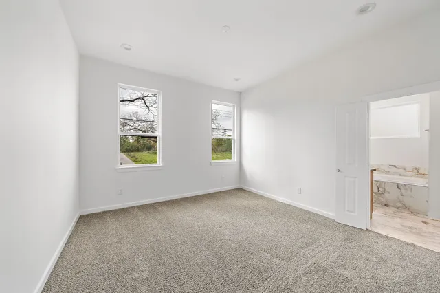 $380,000 | 1117 Highland Square Lane, Houston, TX 77091