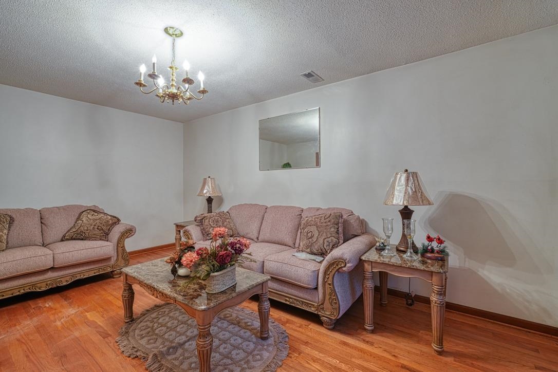 212 State Rd S-11-590 Gaffney, SC 29340 - Photo 3 of 36 Gallery Image 3
