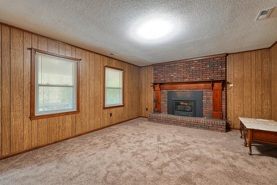 212 State Rd S-11-590 Gaffney, SC 29340 - Photo 5 of 36 Gallery Image 5