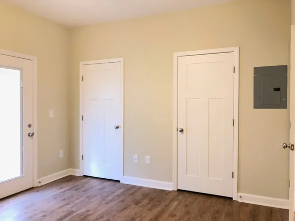 $1,225 | 1201 South Water Avenue, Unit B12, Gallatin, TN 37066