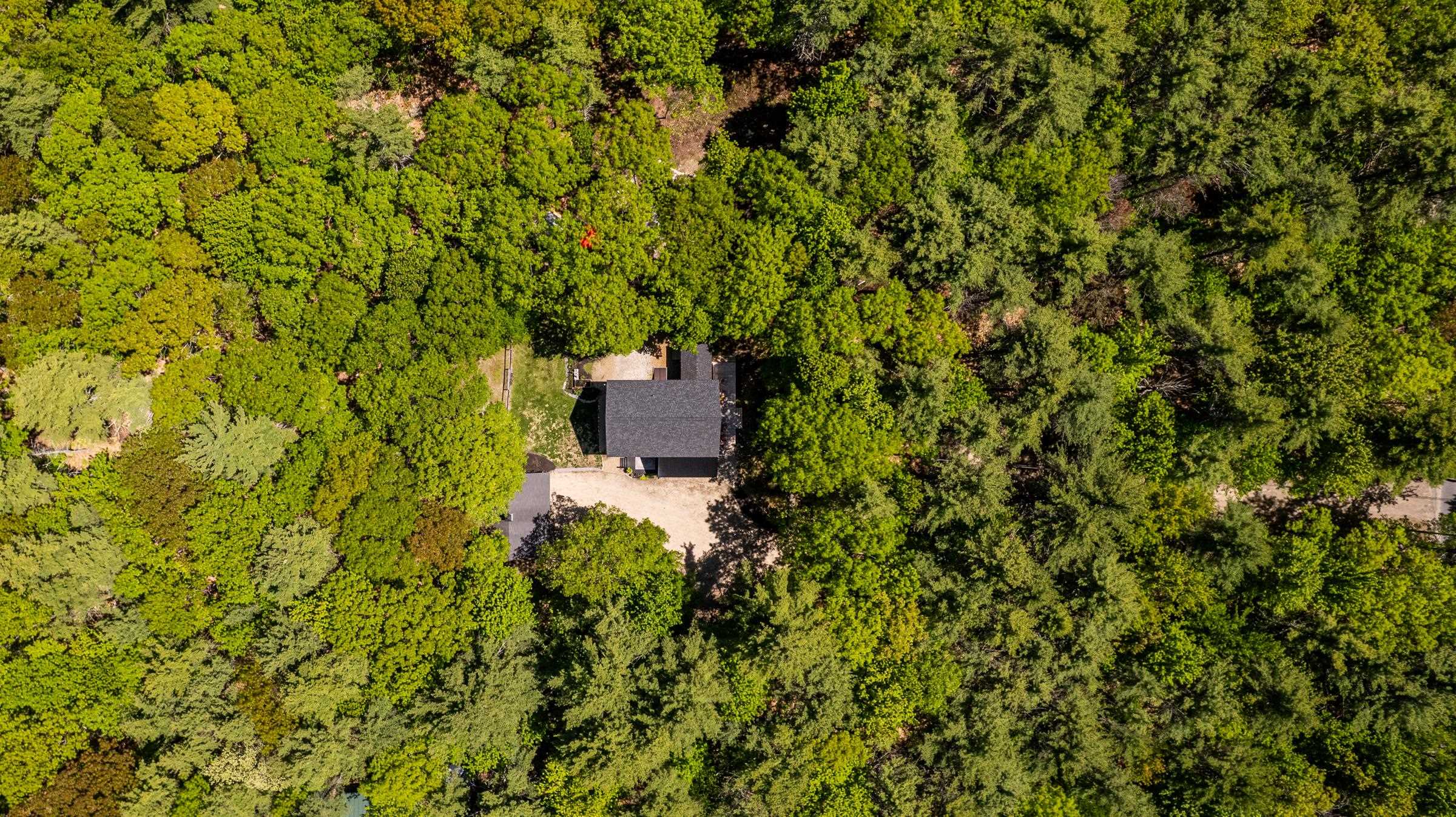 338 Middleton Road Wolfeboro, NH 03894 - Photo 3 of 60