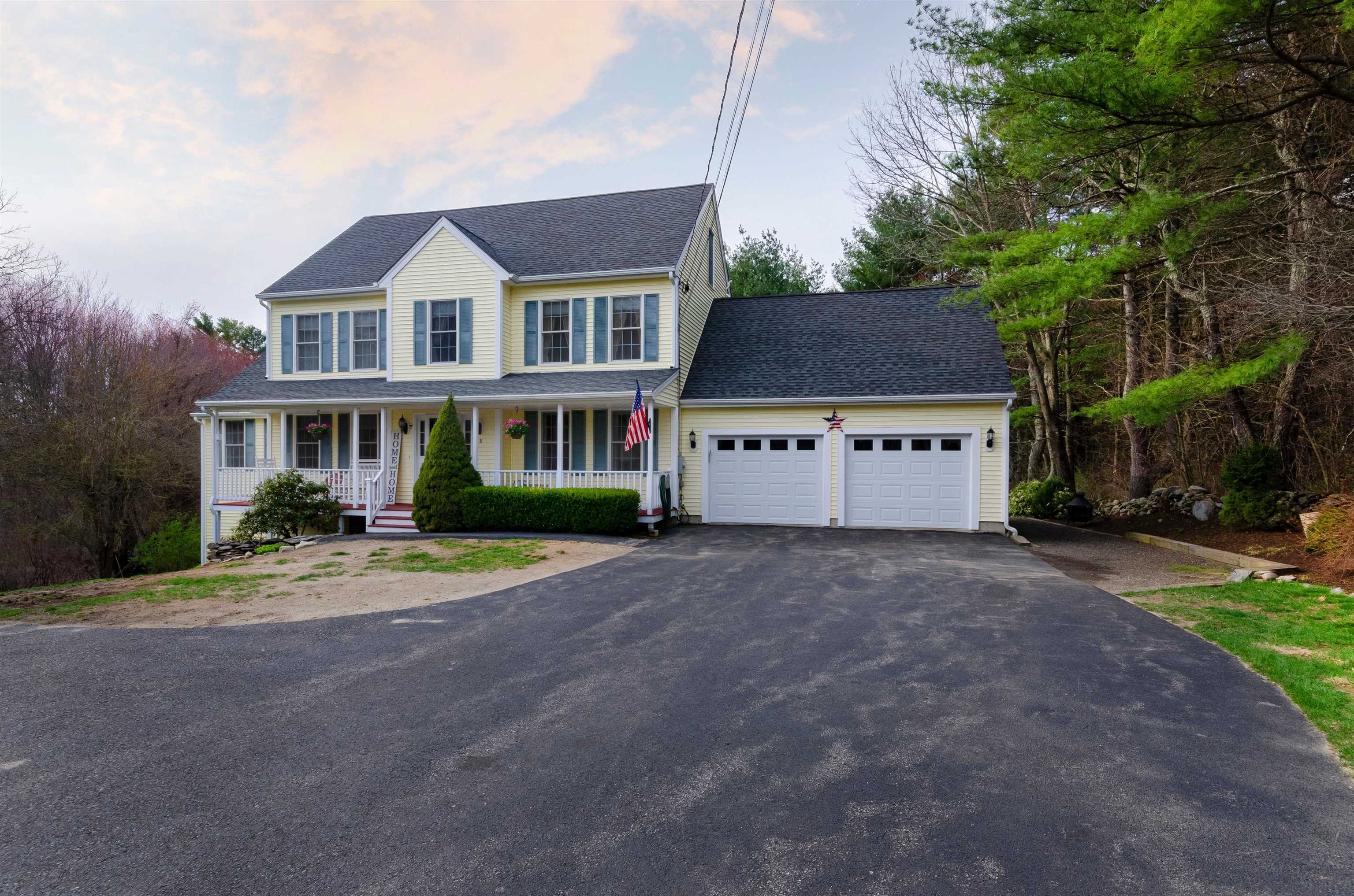 28 Boyd Road Hudson, NH 03051 - Photo 1 of 32