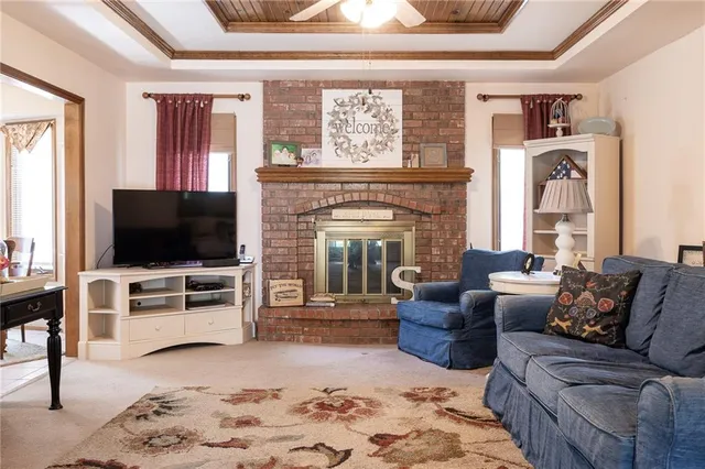 $275,000 | 3605 Northwest Dogwood Drive, Blue Springs, MO 64015