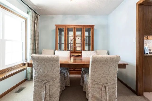 $275,000 | 3605 Northwest Dogwood Drive, Blue Springs, MO 64015