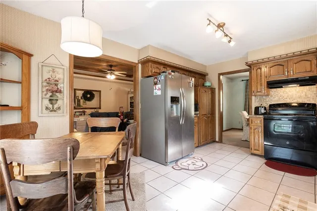 $275,000 | 3605 Northwest Dogwood Drive, Blue Springs, MO 64015