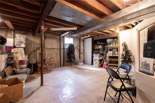 $275,000 | 3605 Northwest Dogwood Drive, Blue Springs, MO 64015