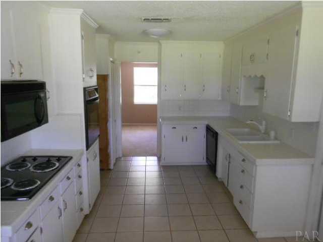 1968 Chance Road Molino, FL 32577 - Photo 2 of 12 Kitchen