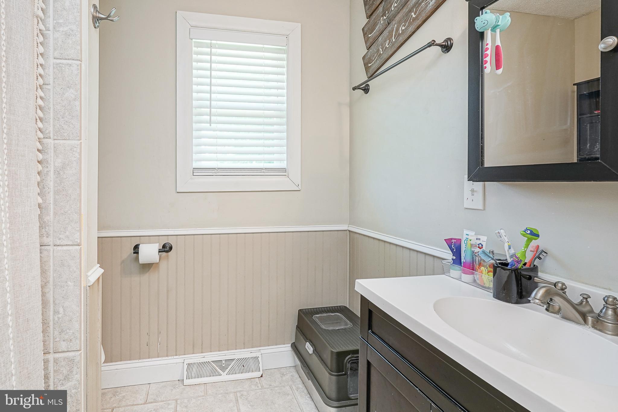 377 North Tuckahoe Road Williamstown, NJ 08094 - Photo 25 of 40