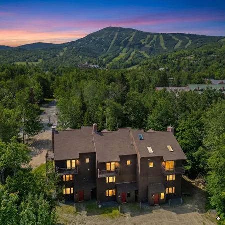 $1,249,000 | 533 Spruce Creek Road, Unit 533, Carrabassett Valley, ME 04947