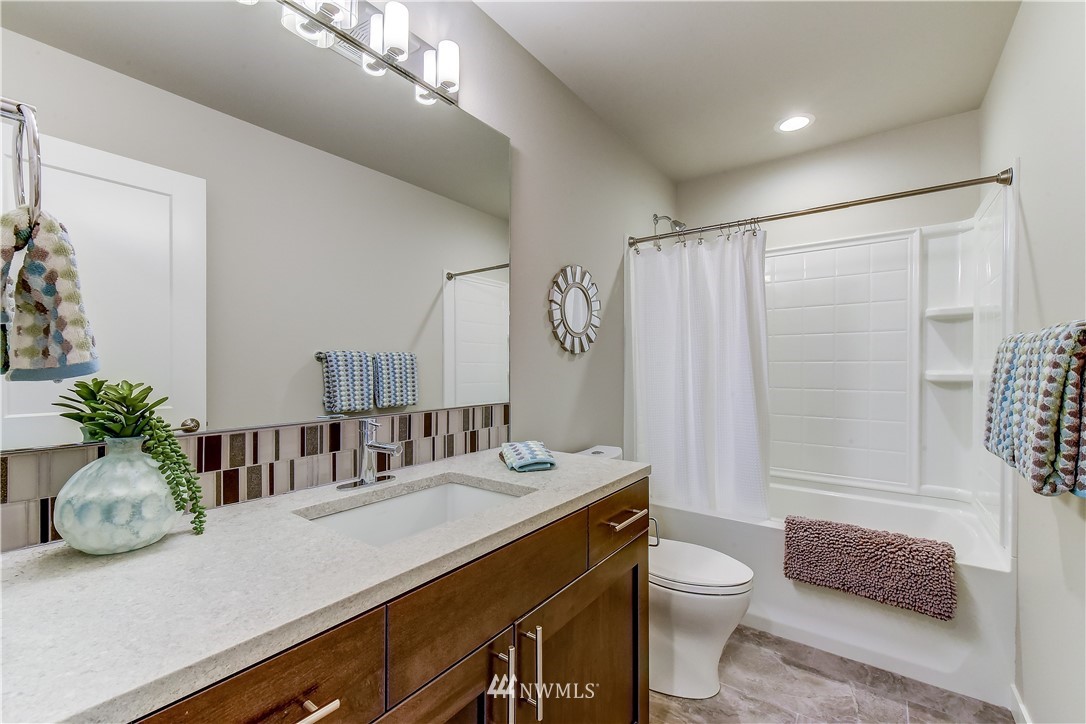 22819 23rd Avenue Southeast, Unit 9 Bothell, WA 98021 - Photo 16 of 20