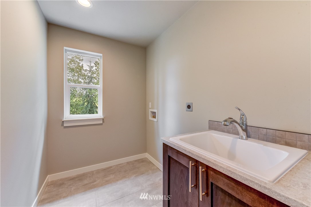 22819 23rd Avenue Southeast, Unit 9 Bothell, WA 98021 - Photo 20 of 20