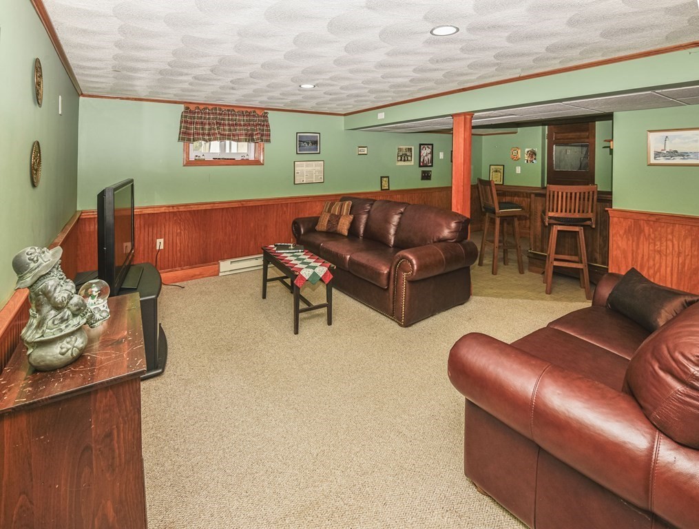 17 Heritage Hill Dedham, MA 02026 - Photo 23 of 33