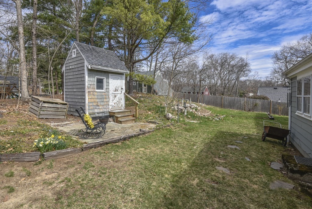 17 Heritage Hill Dedham, MA 02026 - Photo 30 of 33