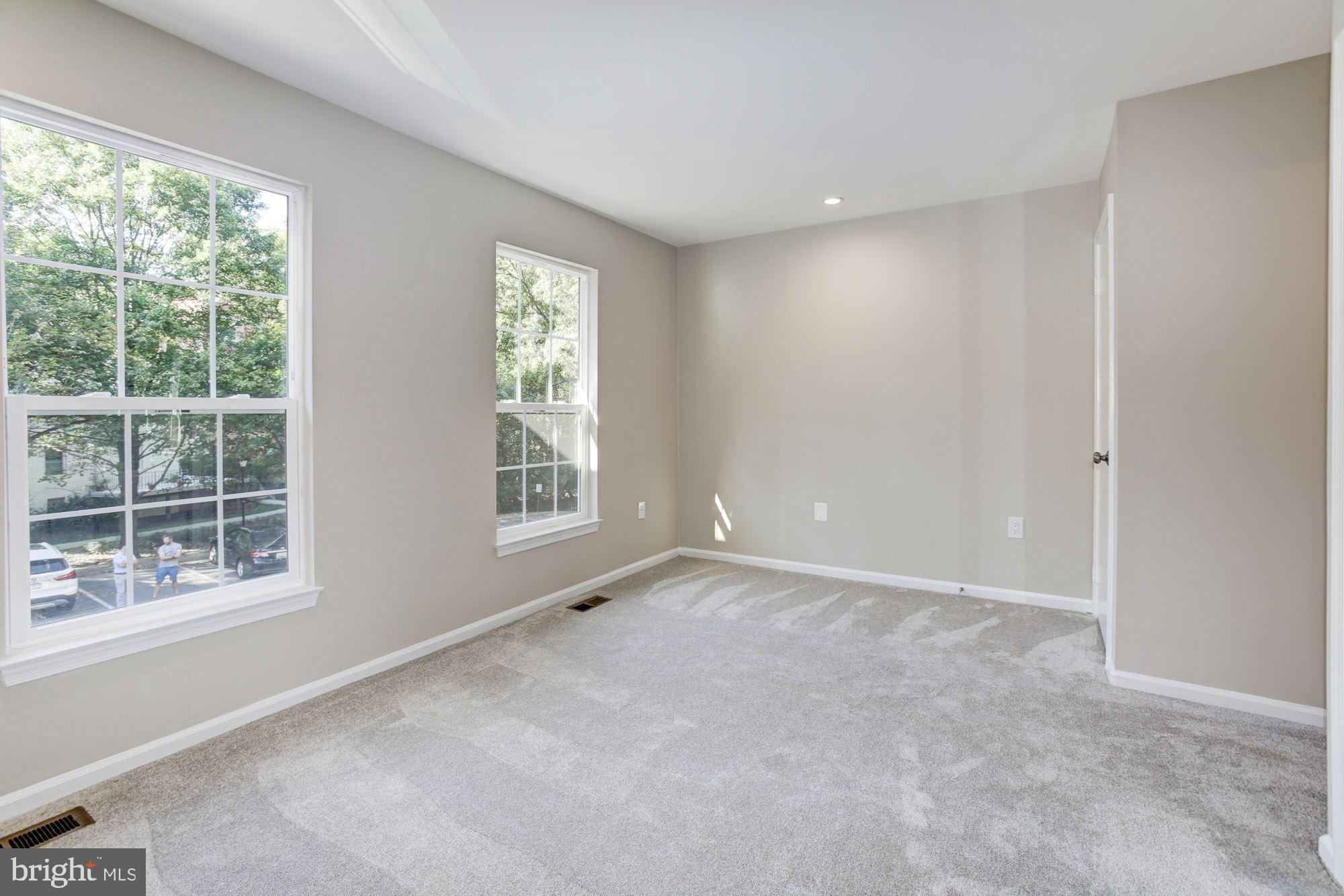 2008 Derby Ridge Lane, Unit 48 Silver Spring, MD 20910 - Photo 17 of 31 Master Bedroom