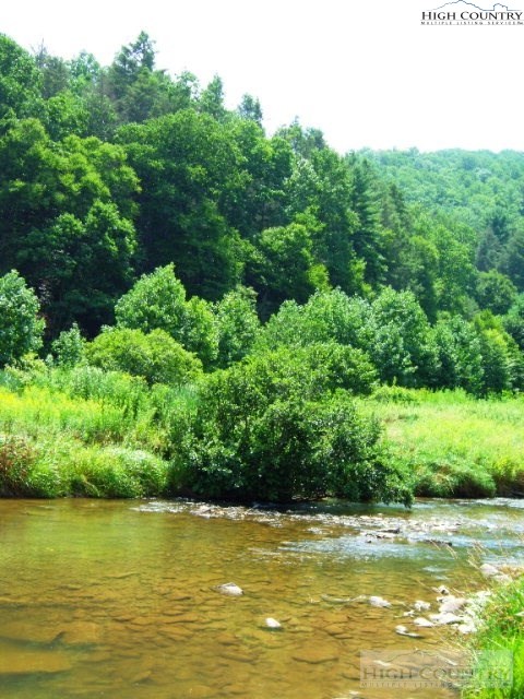 2 Old Farm Road Banner Elk, NC 28604 - Photo 6 of 23 a view of a ocean view