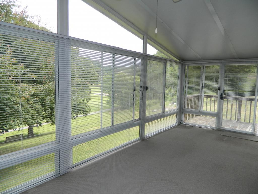 2224 Pendragon Road Kingsport, TN 37660 - Photo 24 of 25 Sunroom