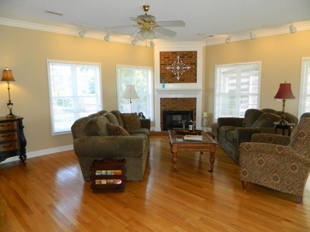 2224 Pendragon Road Kingsport, TN 37660 - Photo 6 of 25 Living Room Fireplace