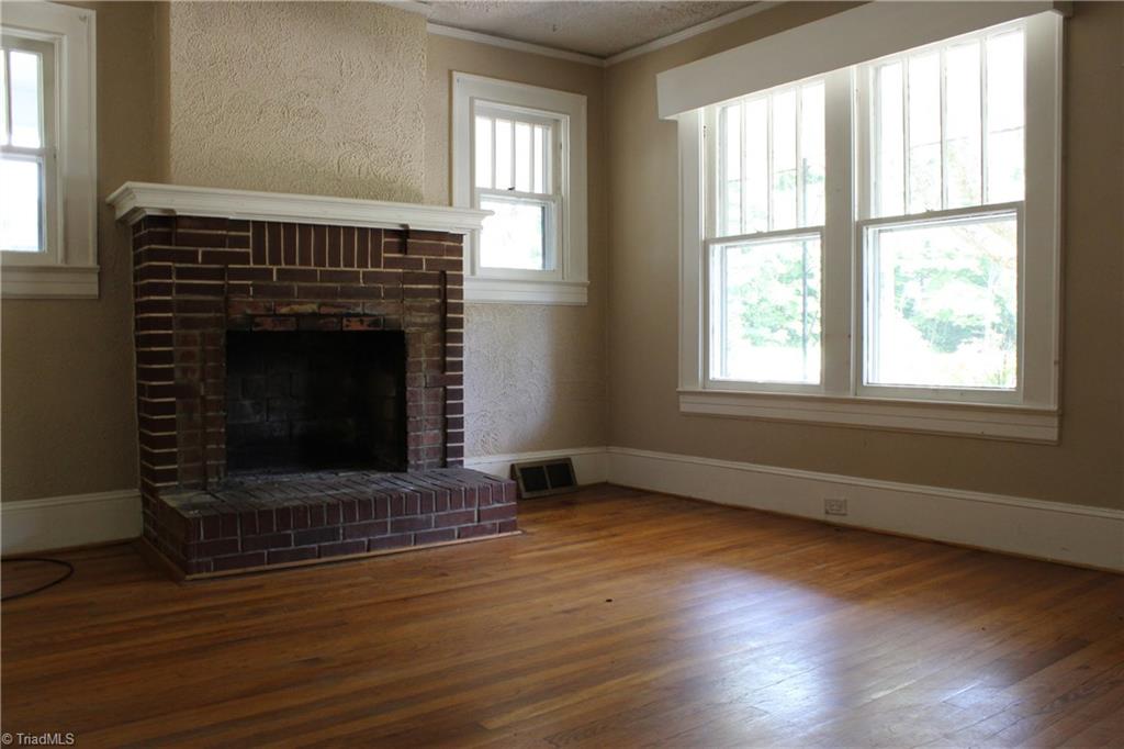 2533 Polo Road Winston-Salem, NC 27106 - Photo 4 of 15 Gallery Image 4