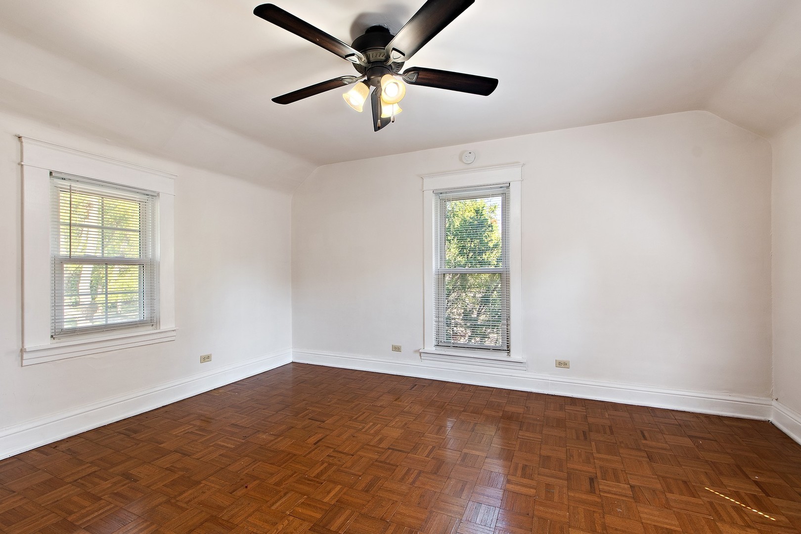 1525 Burr Oak Road Homewood, IL 60430 - Photo 14 of 20 a view of an empty room with a window