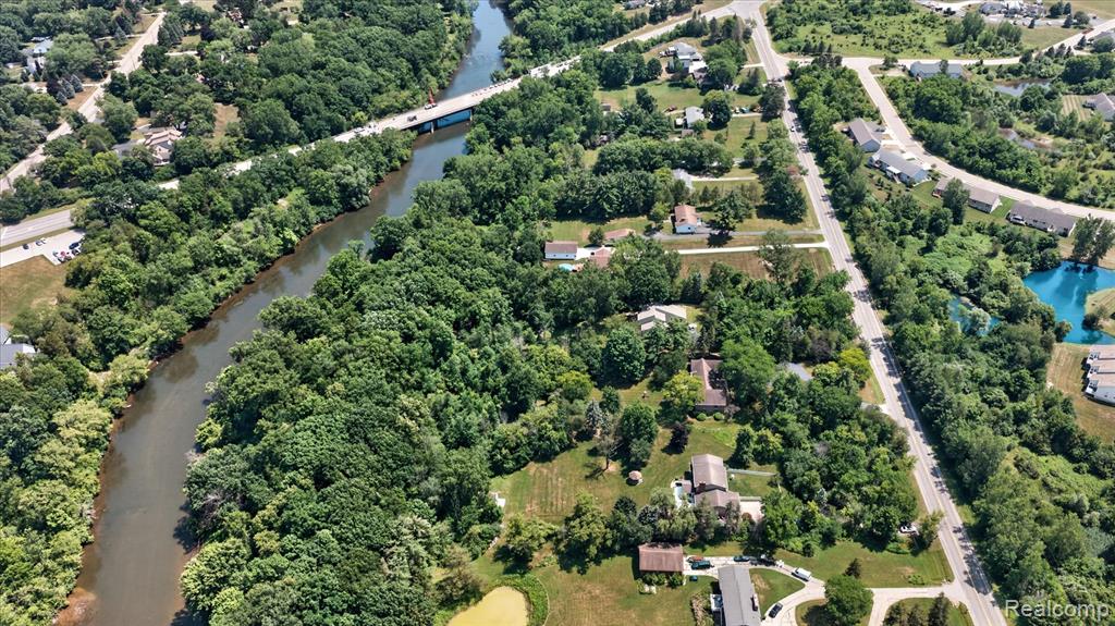 7186 East River Road Flushing, MI 48433 - Photo 3 of 47 Gallery Image 3