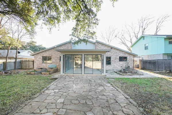 $2,300 | 14134 Oakland Mills Street, San Antonio, TX 78231