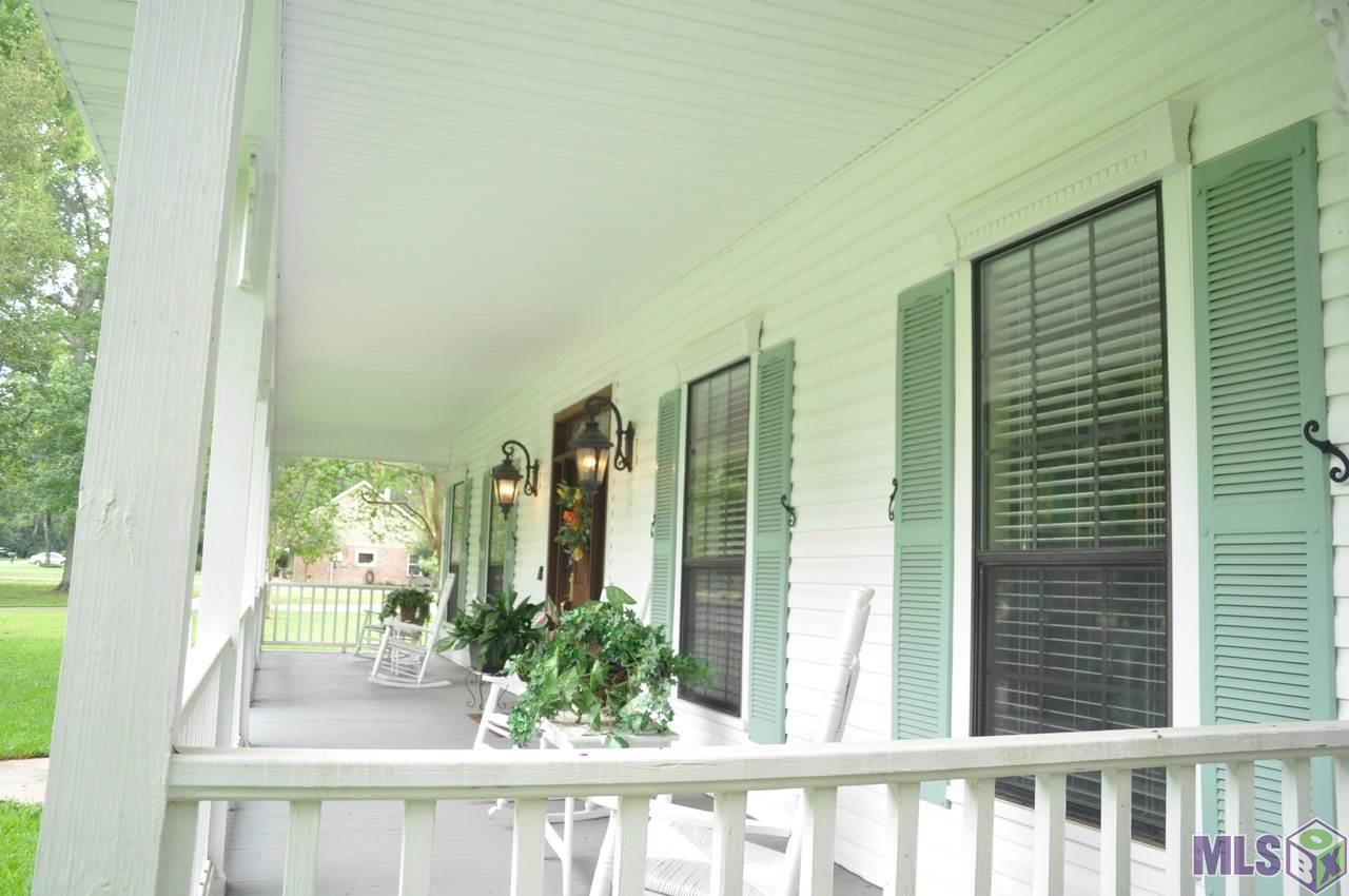 6117 Harness Road Baton Rouge, LA 70817 - Photo 3 of 32 Gallery Image 3
