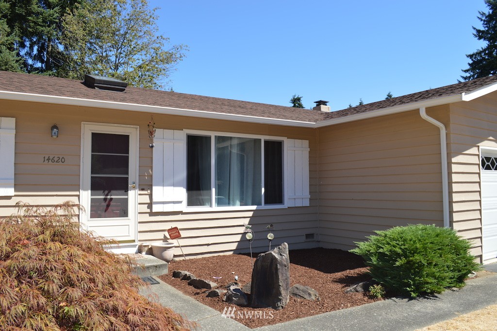 14620 Southeast 142nd Street Renton, WA 98059 - Photo 3 of 23