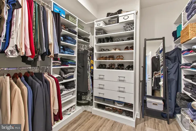 $1,249,900 | 3849 Rainier Drive, Fairfax, VA 22033