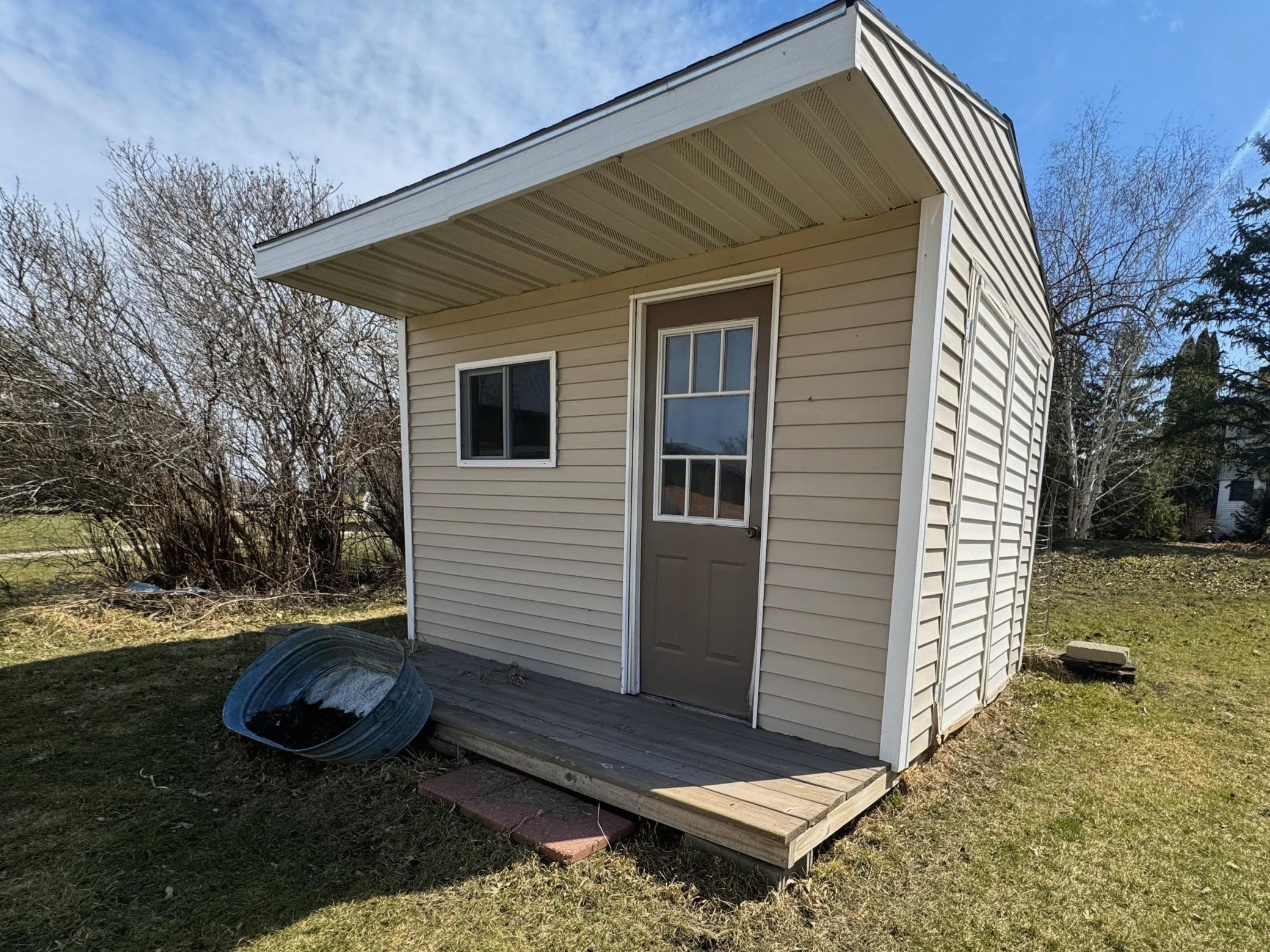 325 South Ash Street Crookston, MN 56716 - Photo 15 of 43