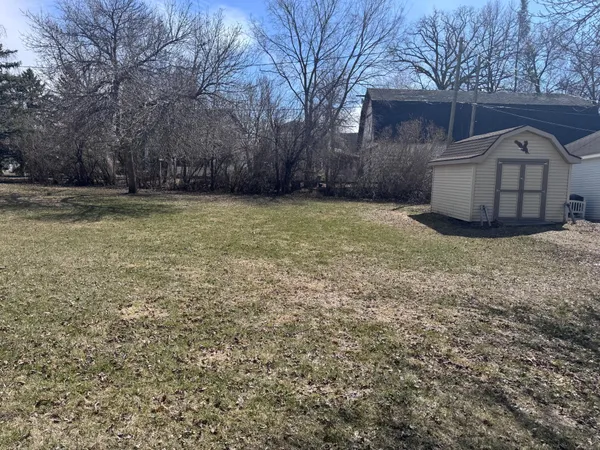 $289,500 | 325 South Ash Street, Crookston, MN 56716