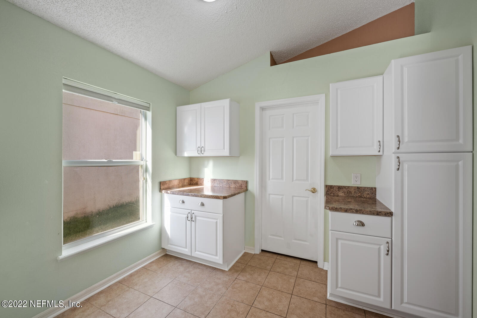 109 Reeding Ridge Drive East Jacksonville, FL 32225 - Photo 12 of 31 Additional Cabinets & Counters