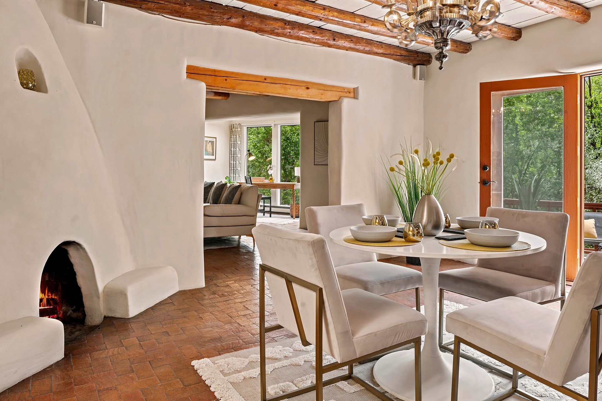187 Tesuque Village Road Santa Fe, NM 87506 - Photo 7 of 42 Dining Room Kiva