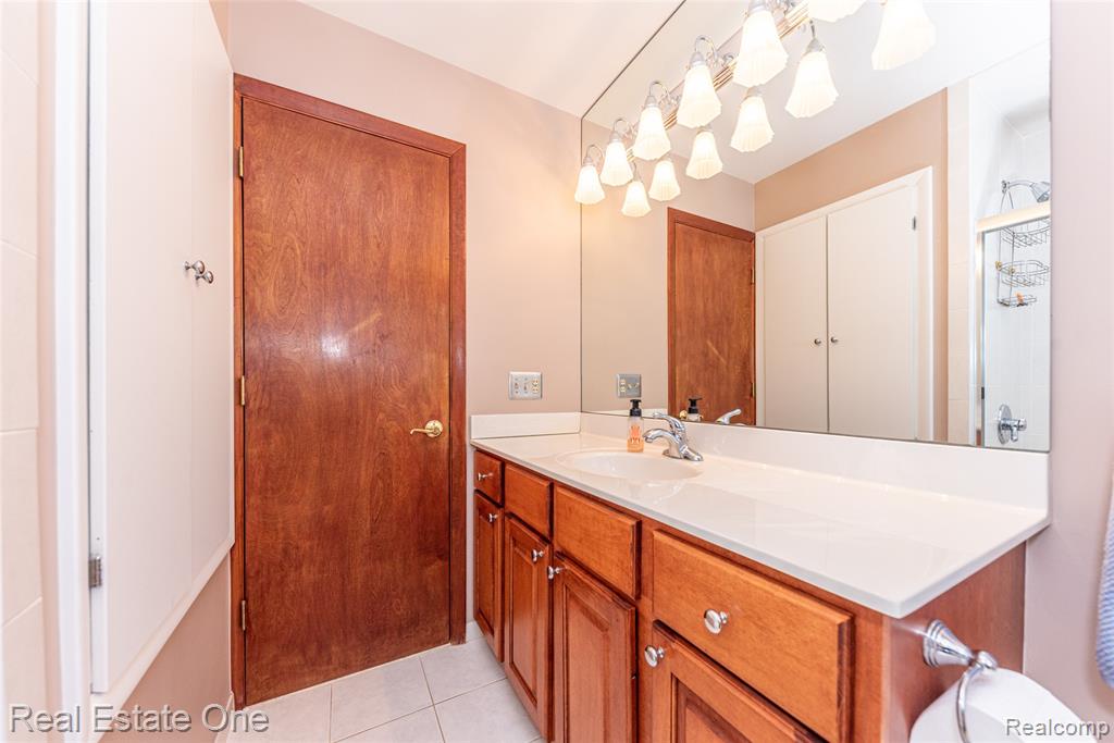 10120 Hyne Road Brighton, MI 48114 - Photo 41 of 72 Gallery Image 41