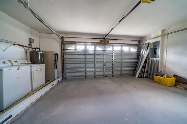 a view of a garage room
