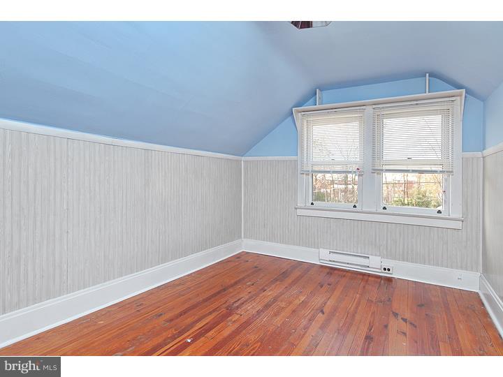 17 Holly Street Clementon, NJ 08021 - Photo 10 of 12